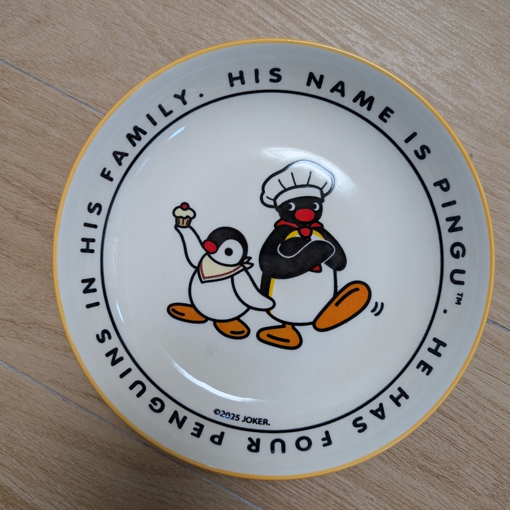 Pingu Pinga ceramic plate 7.5 inches in diameter new. NWOT